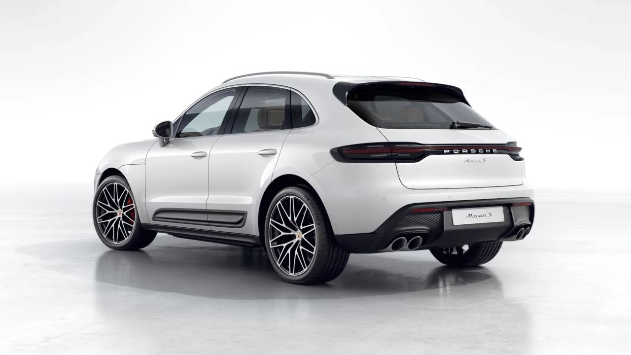 2025 Porsche Macan S photo 3
