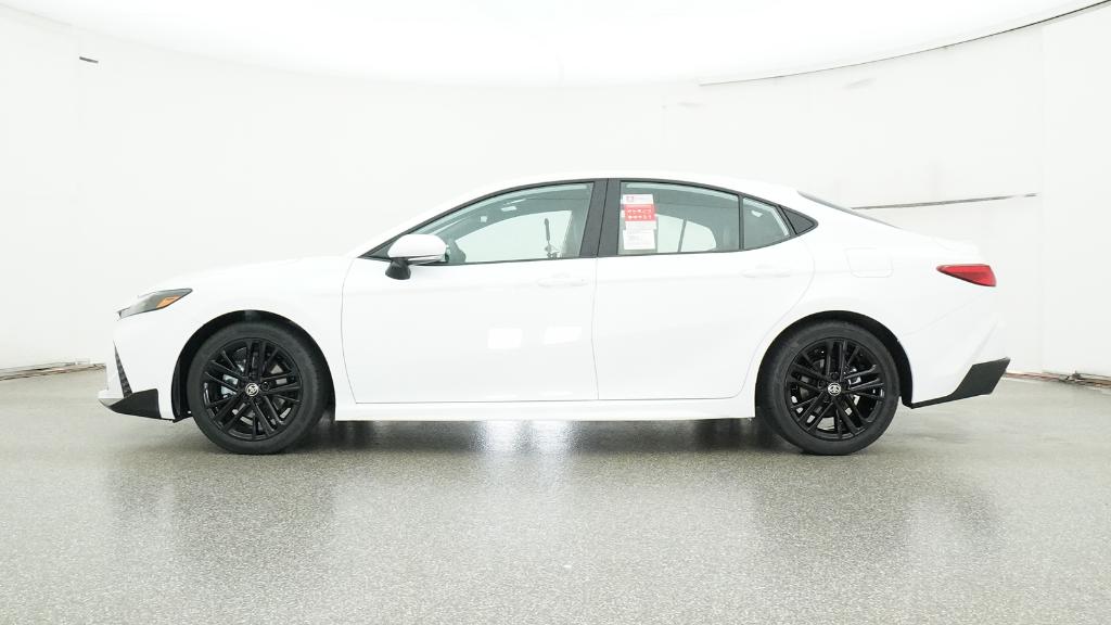 2025 Toyota Camry SE photo 2