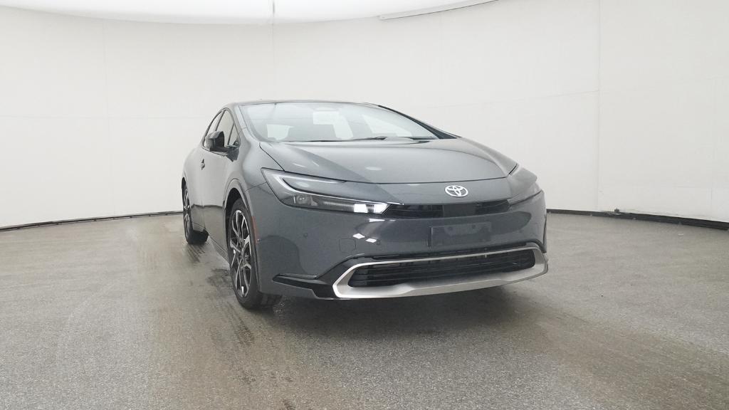 2026 Toyota Prius Plug-in Hybrid XSE photo 14