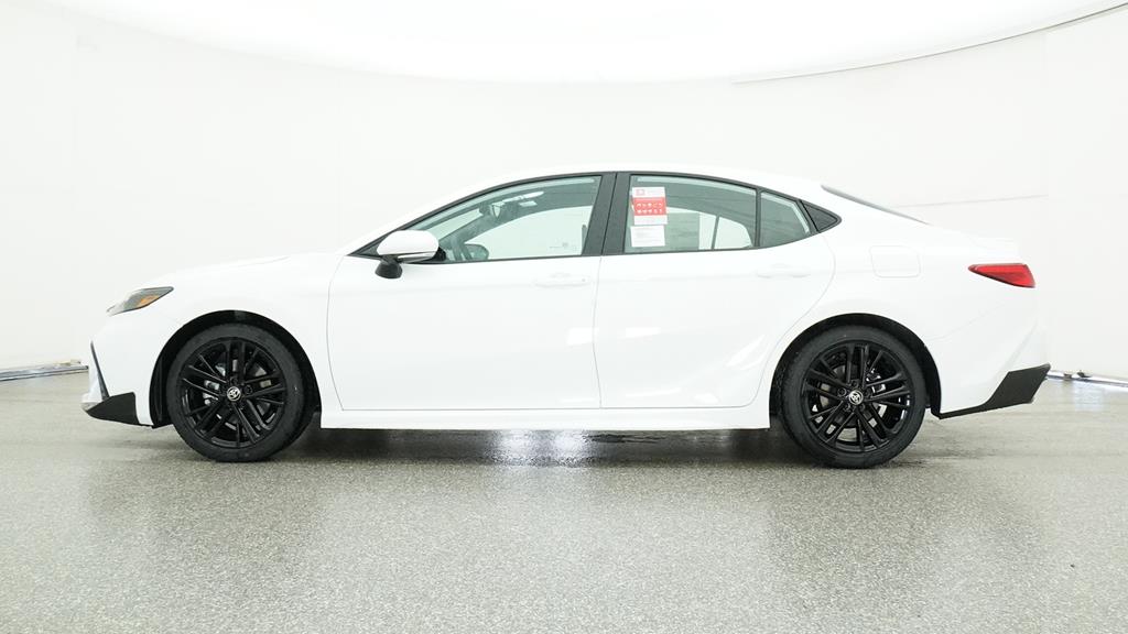2025 Toyota Camry SE photo 33