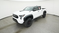 2025 Toyota Tacoma i-FORCE MAX TRD Pro 4X4 DOUBLE CAB HV