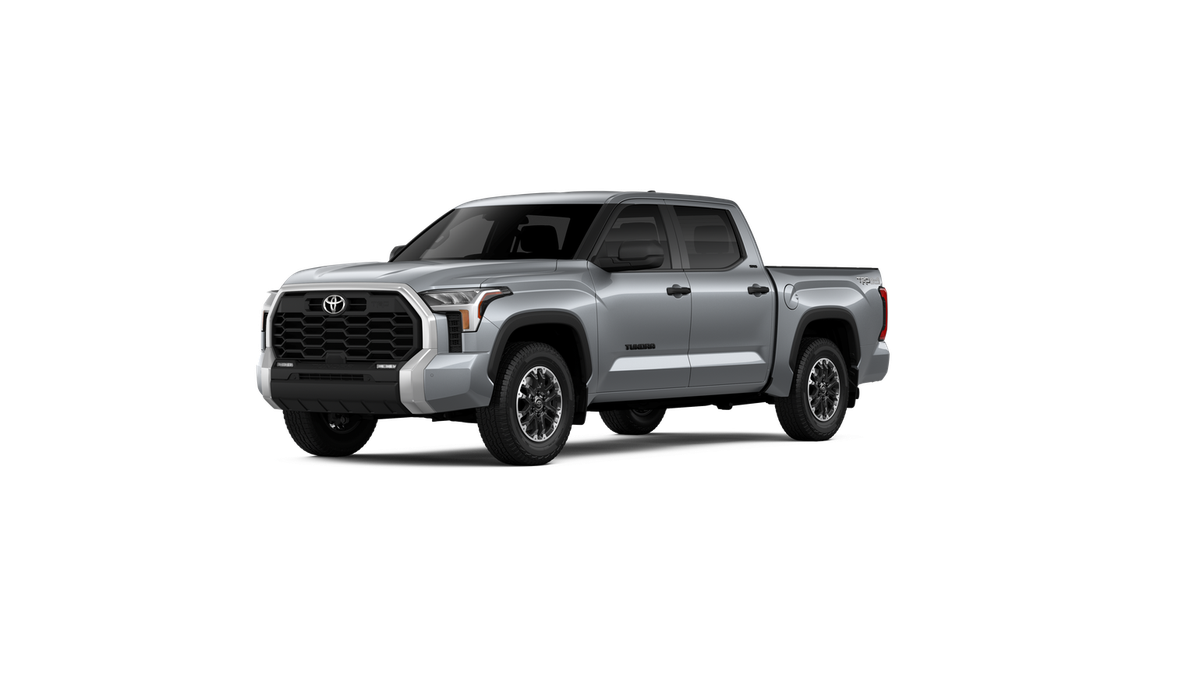 2026 Toyota Tundra SR5 CrewMax photo 3