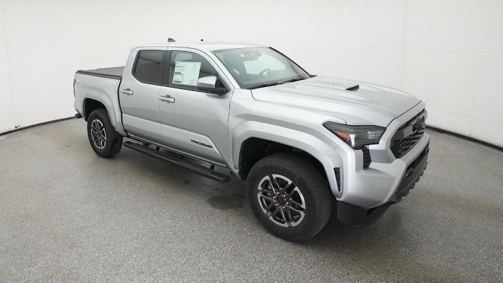 2025 Toyota Tacoma TRD Sport 4x4 Double Cab photo 4