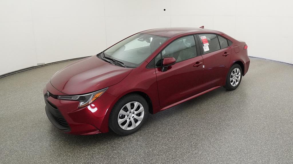 2025 Toyota Corolla LE photo 2