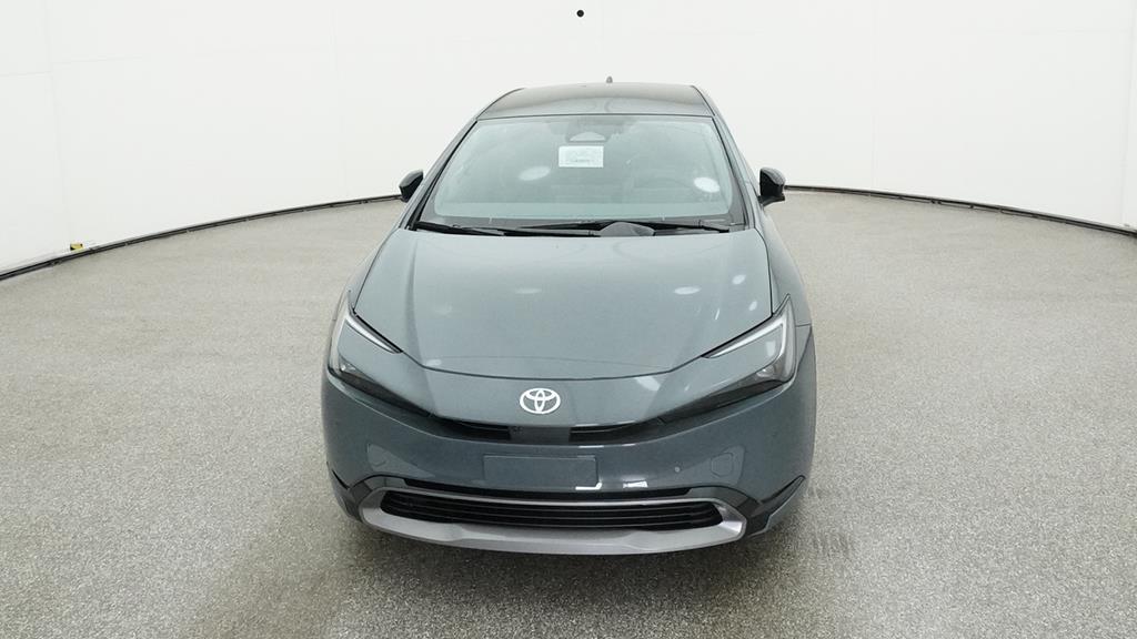 2025 Toyota Prius Limited photo 2