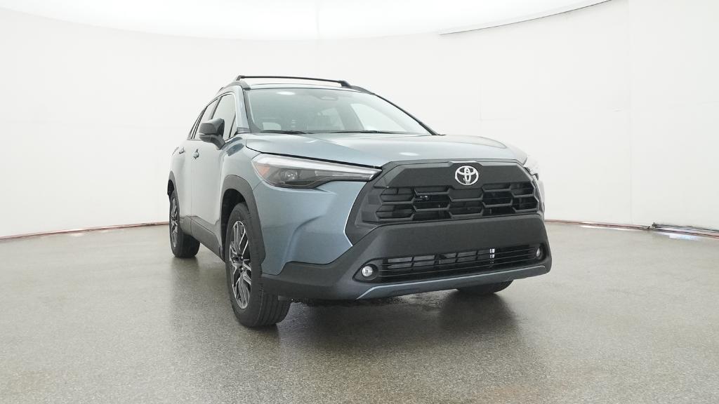 2026 Toyota Corolla Cross XLE photo 33