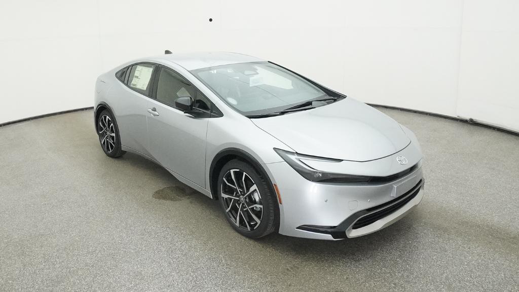 2026 Toyota Prius XSE Plug-in Hybrid photo 3