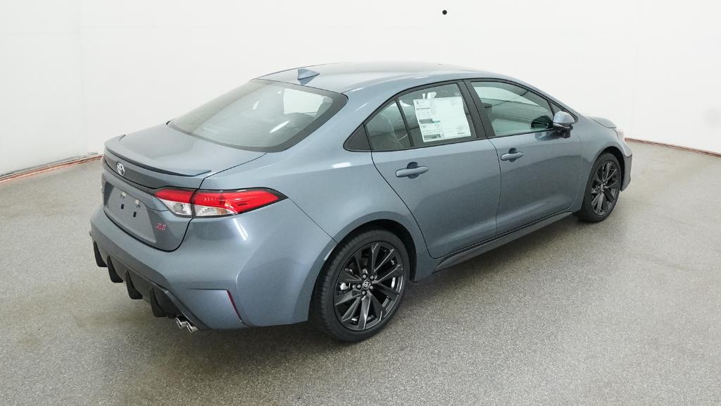 2025 Toyota Corolla SE photo 2