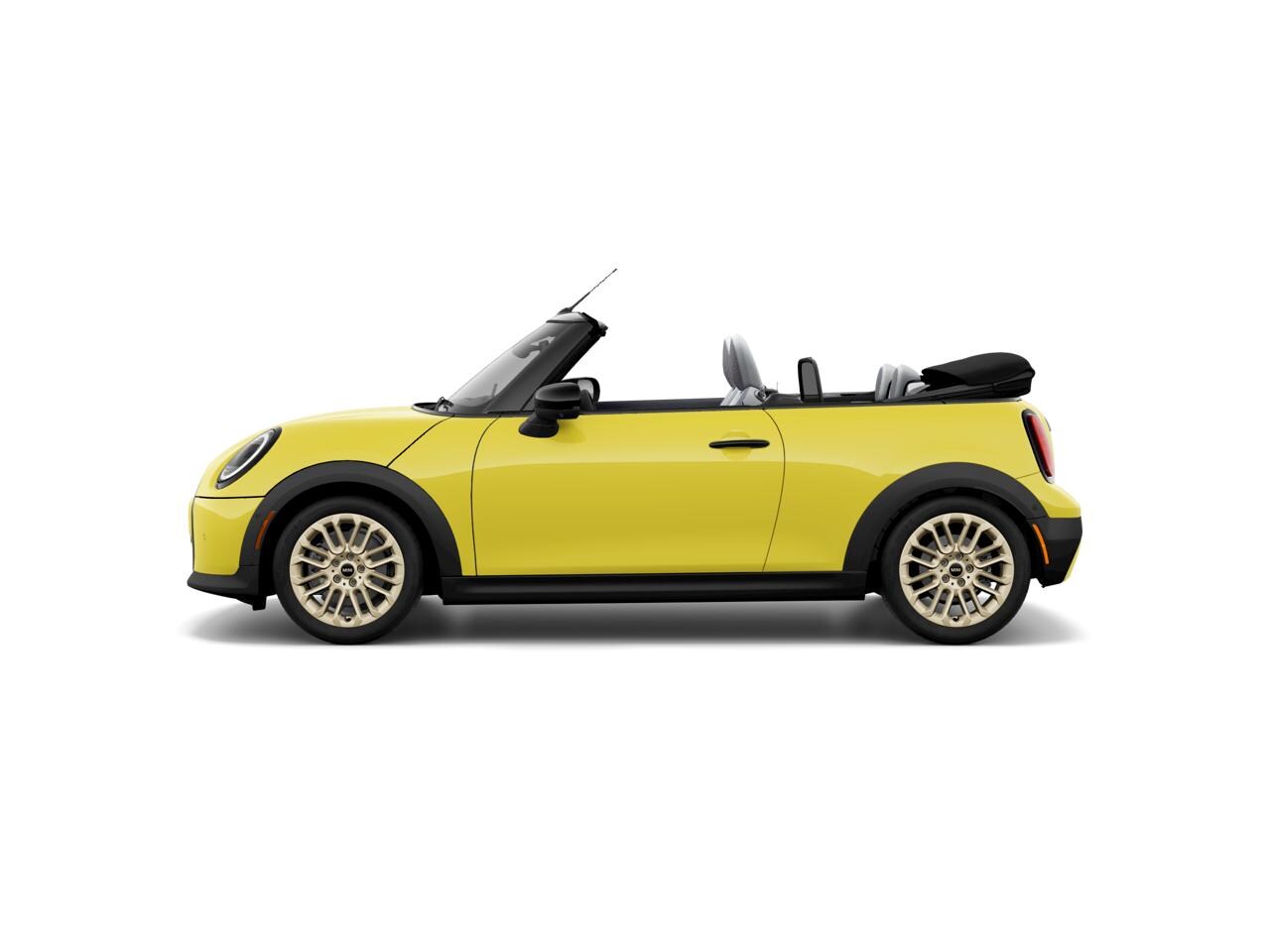 2026 Mini Cooper Iconic Convertible photo 4