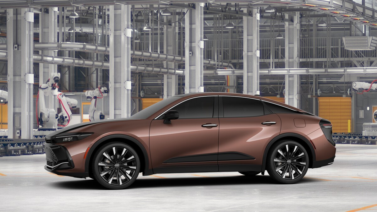 2026 Toyota Crown Platinum photo 3