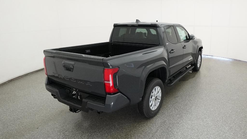2025 Toyota Tacoma Double Cab SR5 photo 3