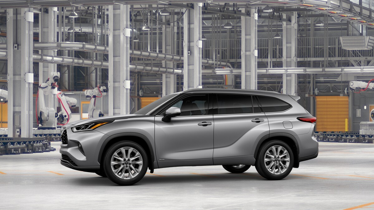 2025 Toyota Highlander Hybrid Limited photo 3