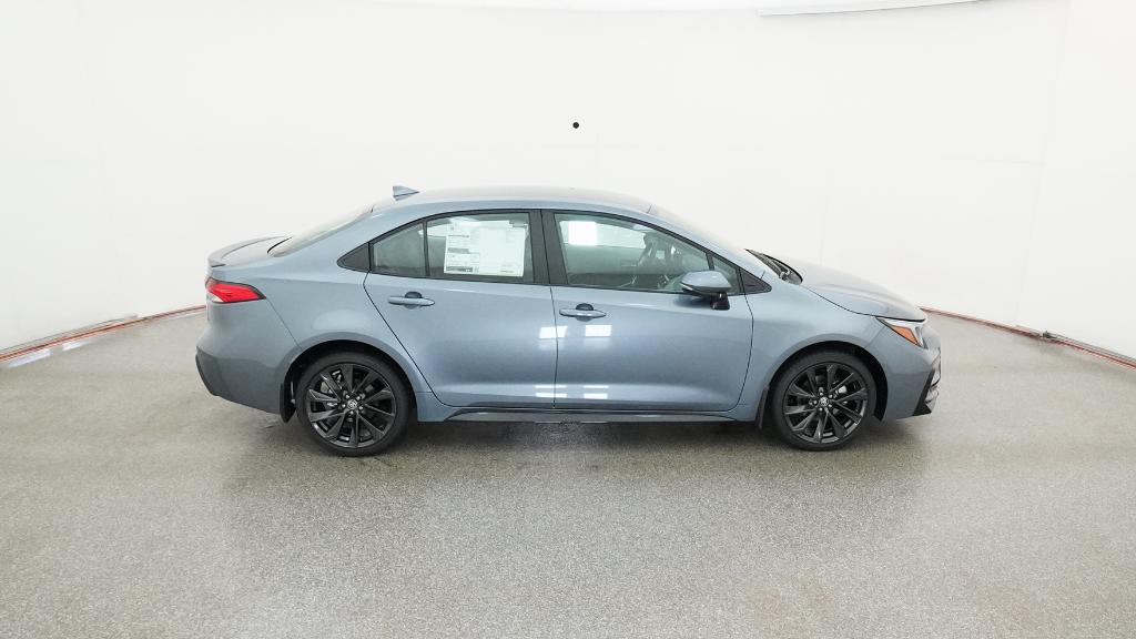 2025 Toyota Corolla SE photo 4