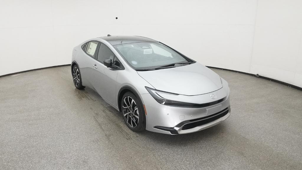 2026 Toyota Prius XSE Premium Plug-in Hybrid photo 2