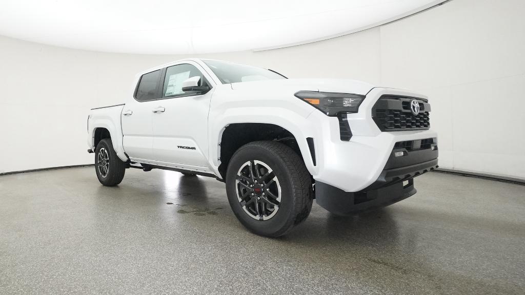 2025 Toyota Tacoma TRD Sport photo 3