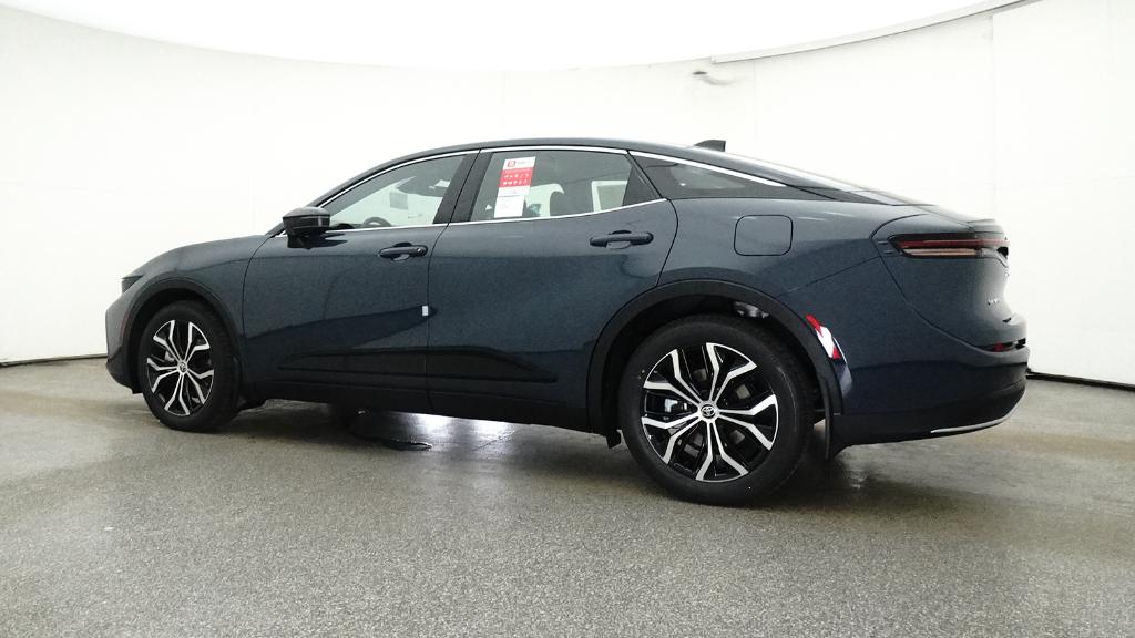 2026 Toyota Crown XLE photo 15