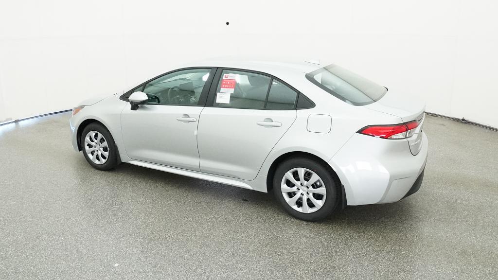 2025 Toyota Corolla LE photo 26
