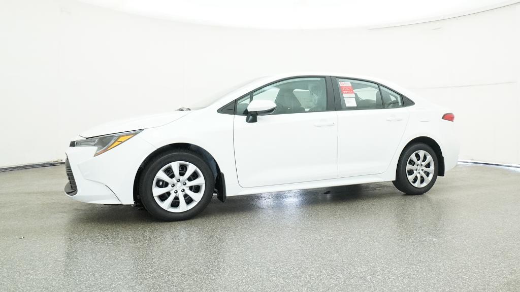 2025 Toyota Corolla LE photo 2