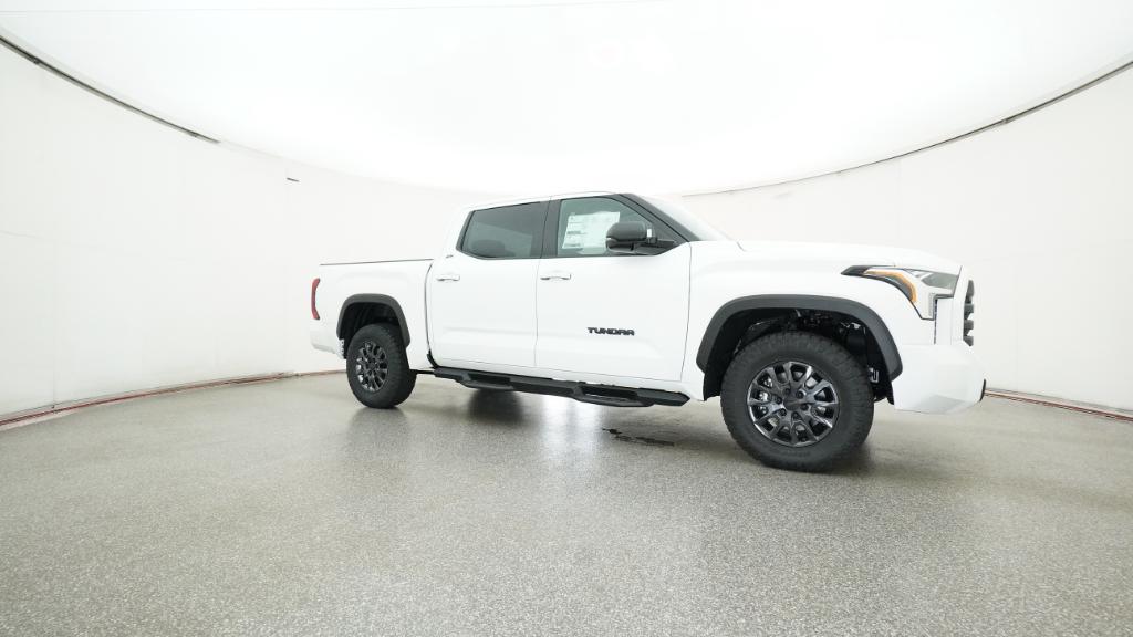 2026 Toyota Tundra SR5 CrewMax photo 15