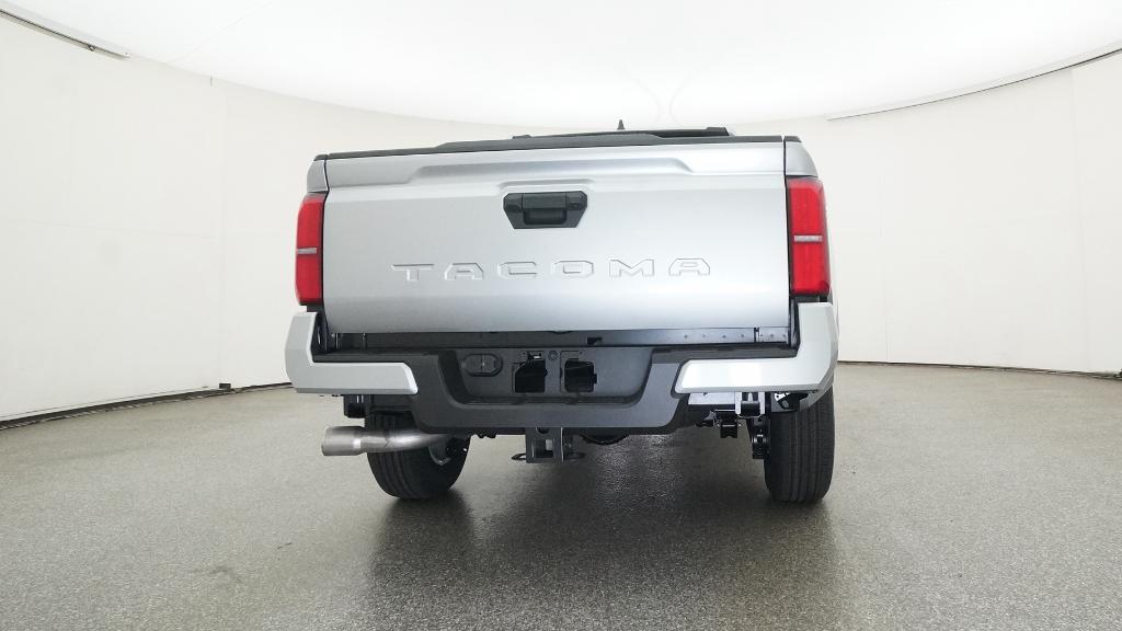 2025 Toyota Tacoma SR5 Double Cab photo 4