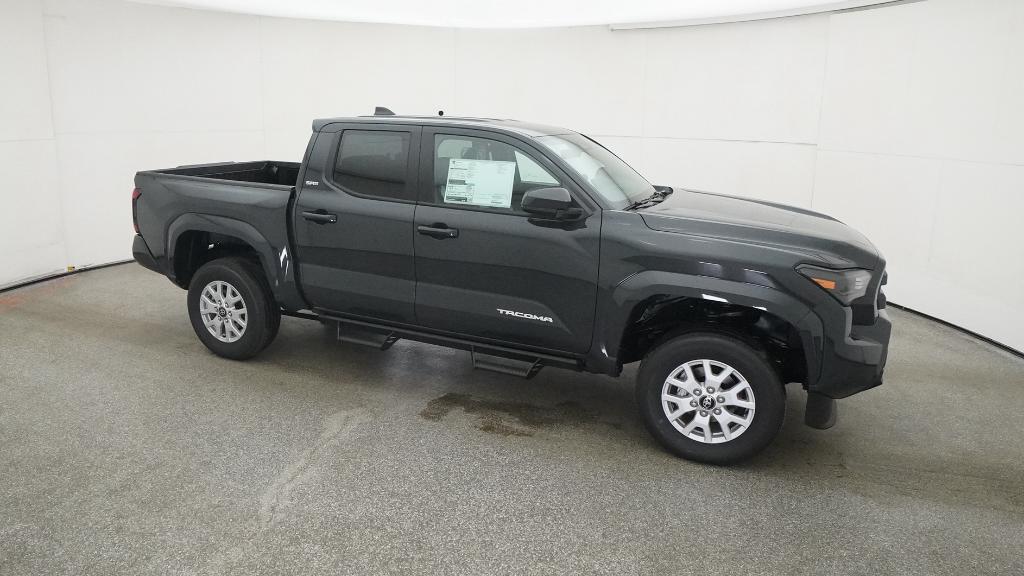 2025 Toyota Tacoma SR5 4x4 Double Cab photo 4