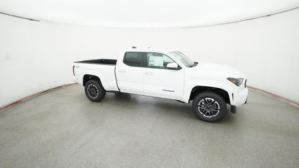 2025 Toyota Tacoma TRD Sport Double Cab photo 4