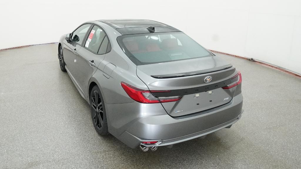 2025 Toyota Camry XSE photo 3