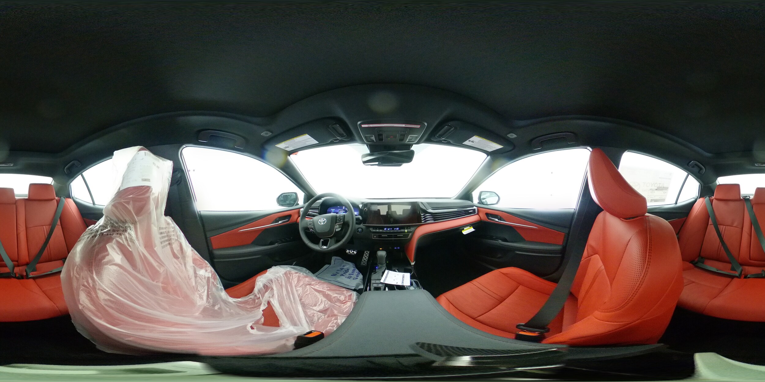 2025 Toyota Camry XSE photo 32