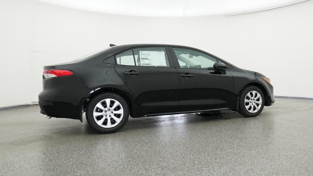 Used 2025 Toyota Corolla LE Sedan