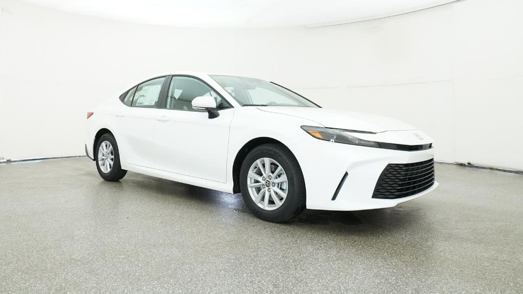 2025 Toyota Camry LE photo 24