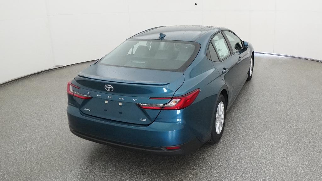 2025 Toyota Camry LE photo 25