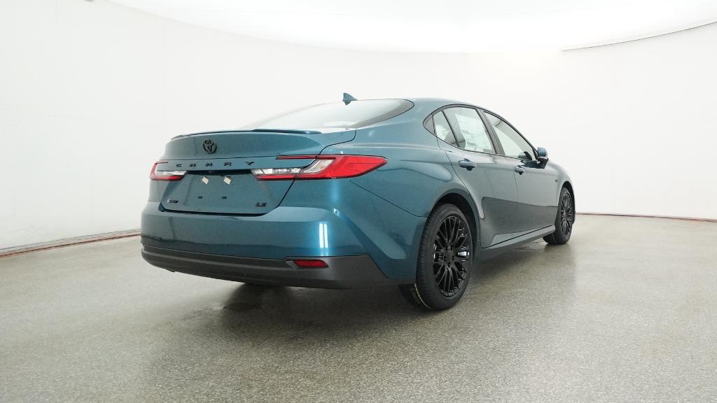 2025 Toyota Camry LE photo 15