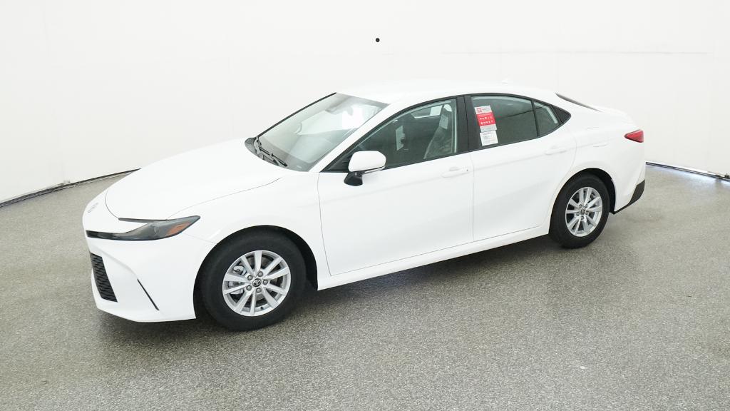 2025 Toyota Camry LE photo 26
