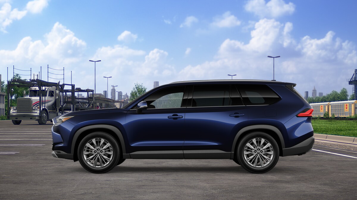 2026 Toyota Grand Highlander Platinum photo 4