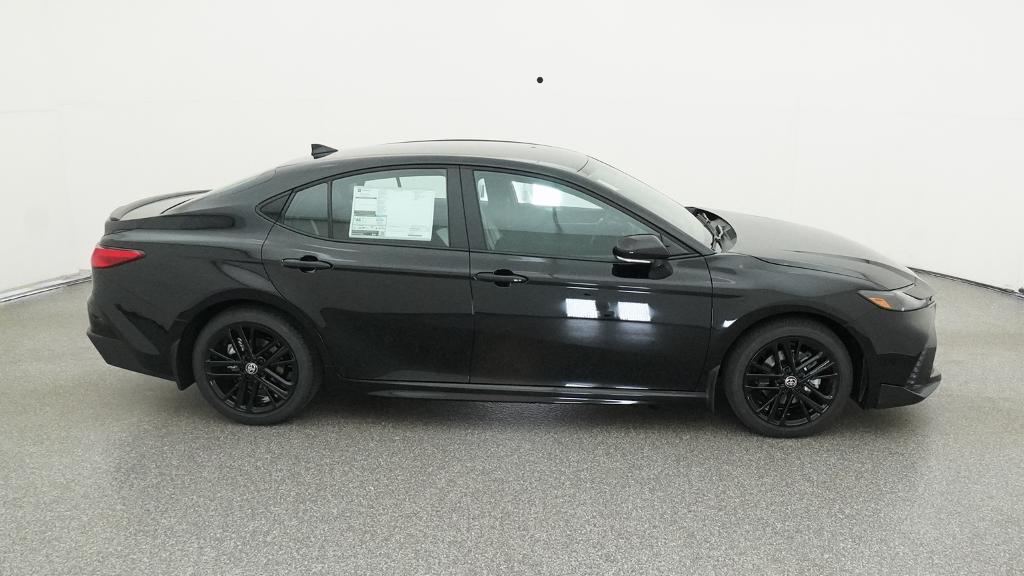 2026 Toyota Camry SE photo 17
