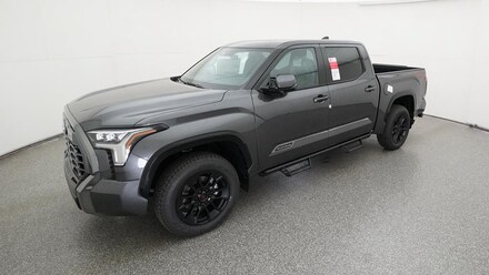 2025 Toyota Tundra Platinum PLATINUM CREWMAX 5.5