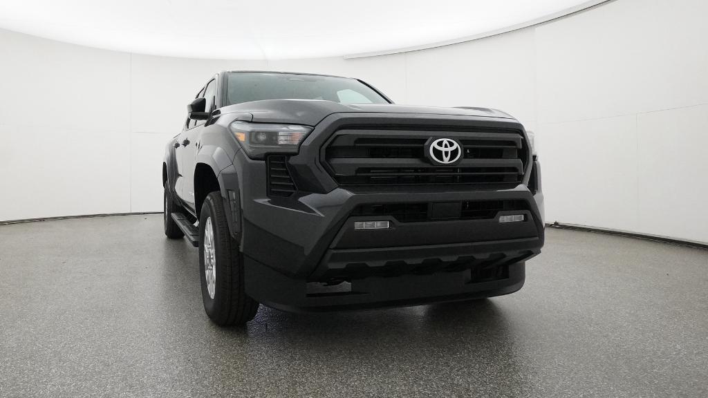 2025 Toyota Tacoma SR5 Double Cab photo 3