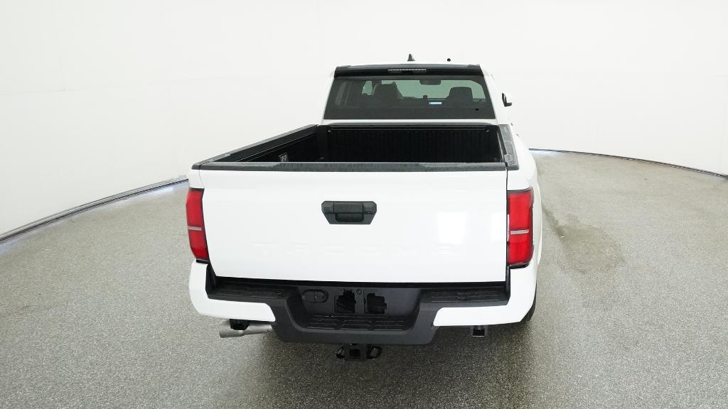 2025 Toyota Tacoma SR5 photo 3