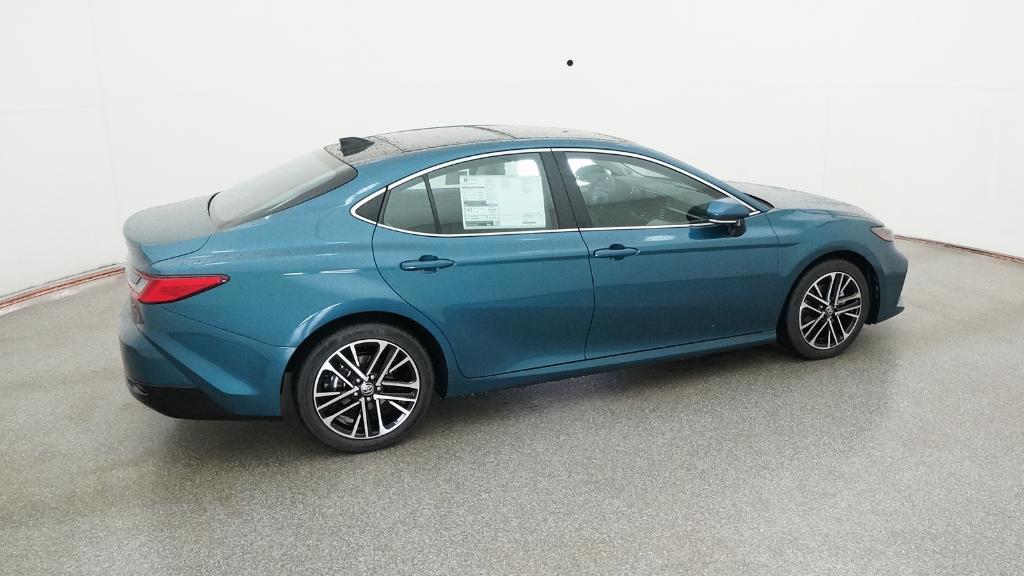 2025 Toyota Camry XLE photo 2