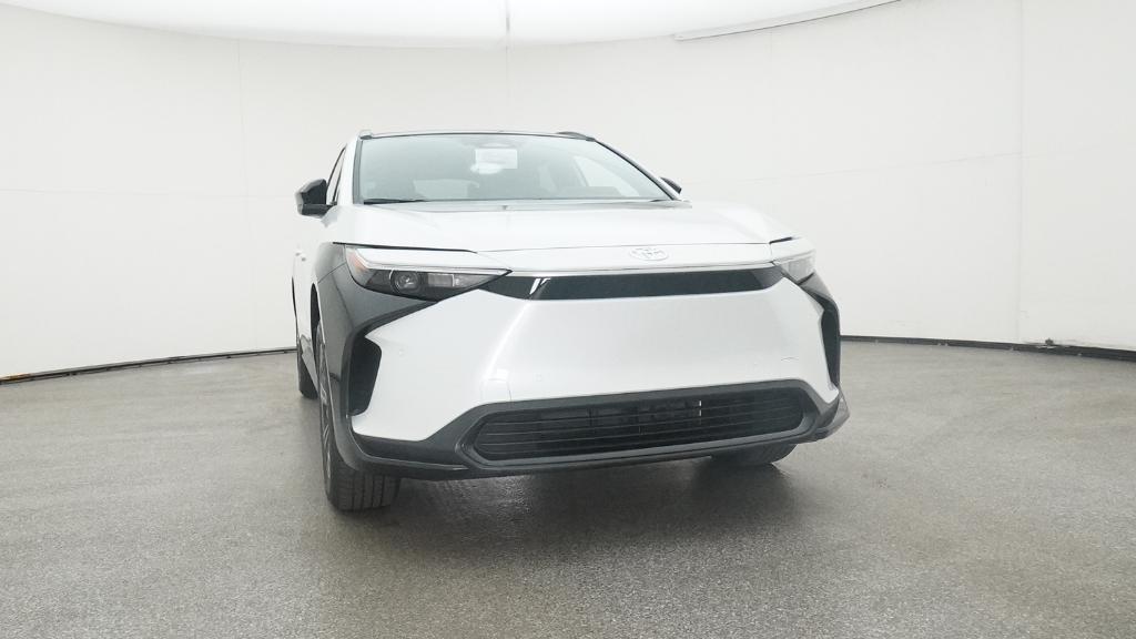 2025 Toyota bZ4X XLE photo 18