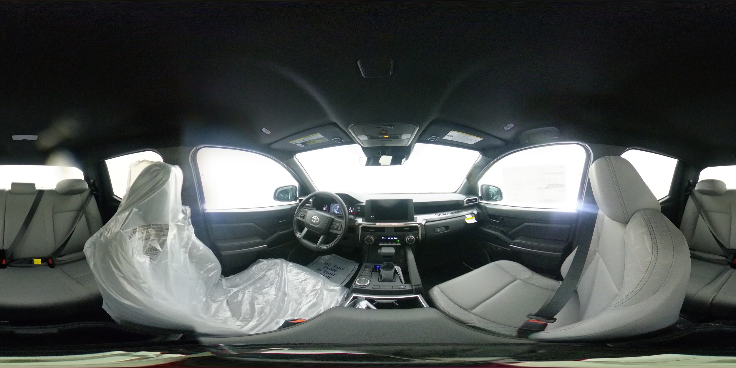 2025 Toyota Tacoma SR5 Double Cab photo 9