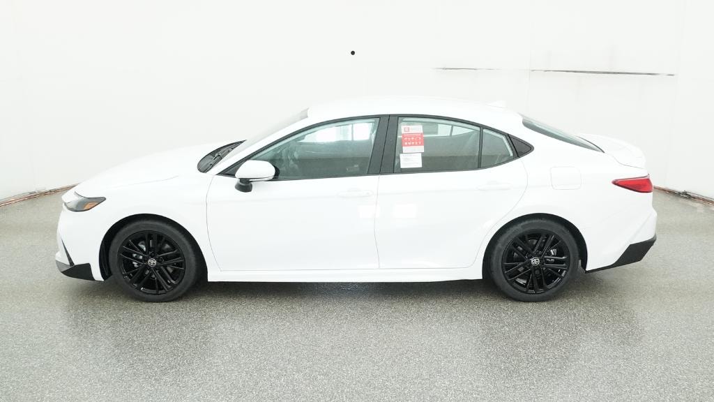 Used 2025 Toyota Camry SE Sedan