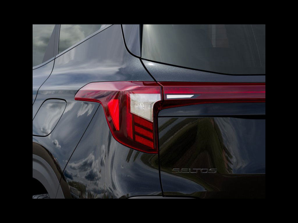 2025 Kia Seltos S photo 11