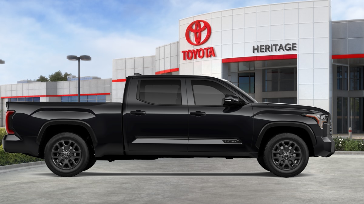 2026 Toyota Tundra Platinum - Photo 18