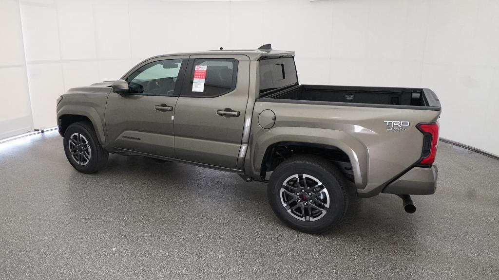 2025 Toyota Tacoma TRD Sport Double Cab photo 2