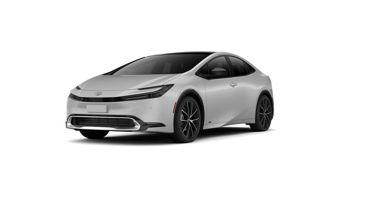 2026 Toyota Prius XLE photo 2