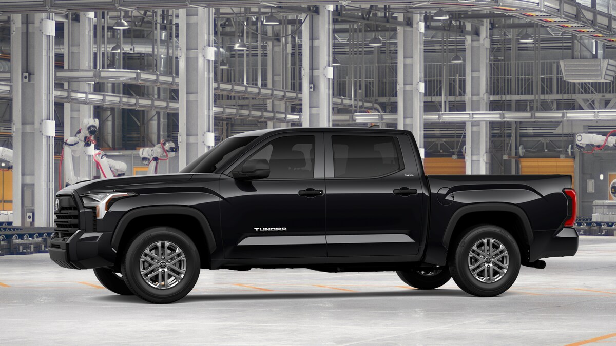 2026 Toyota Tundra SR5 CrewMax photo 3