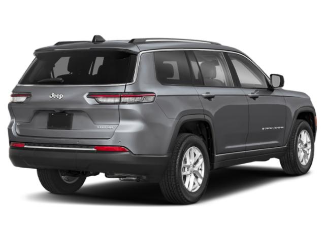 2025 Jeep Grand Cherokee Laredo photo 4