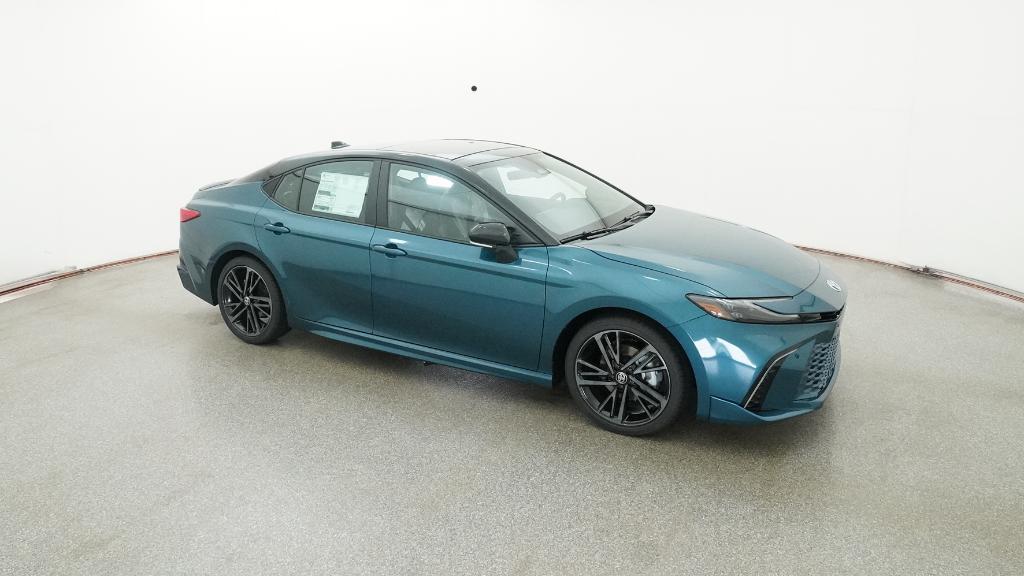 2025 Toyota Camry XSE photo 4