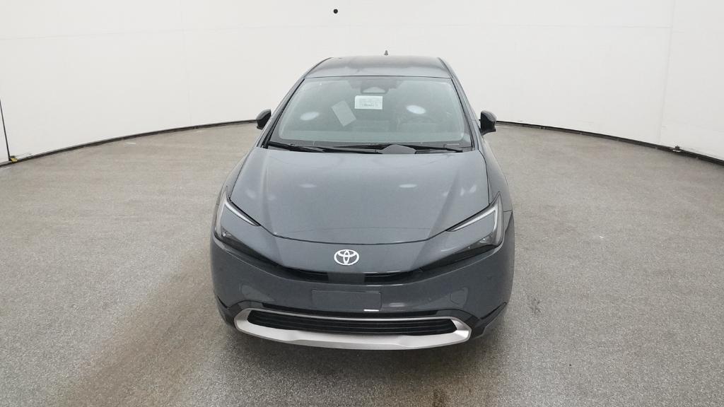 2026 Toyota Prius Plug-in Hybrid XSE photo 3